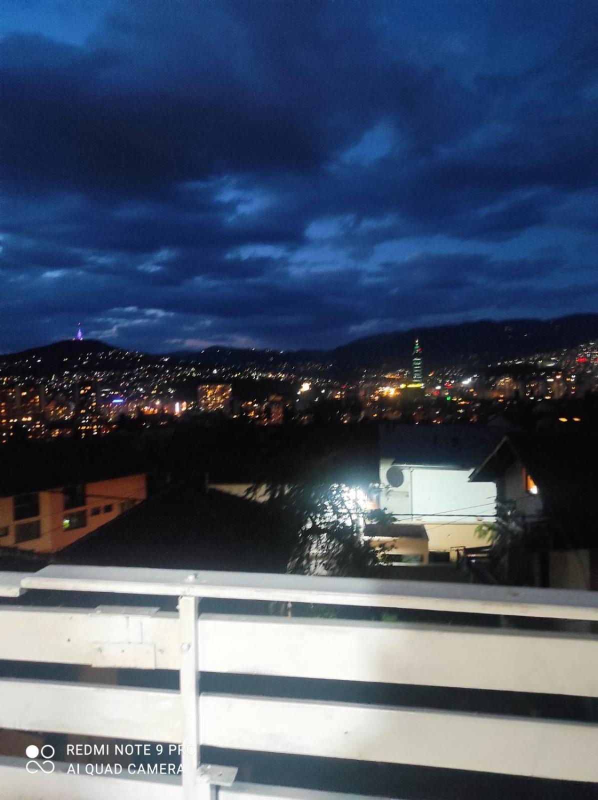 Apartment Sarajevo - Vraca ภายนอก รูปภาพ